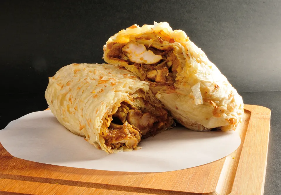 Roti wrap with chicken